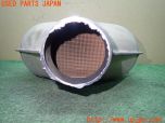 3UPJ=11000159]BMW X3(WY20 F25)前期 純正 触媒 8515027 カット有 中古_s3