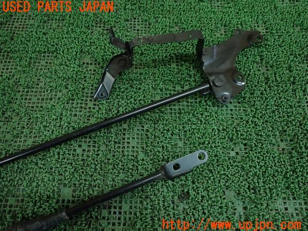 レクサス CT200h 初代(ZWA11)初期型 純正 パフォーマンスダンパー