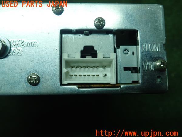 3UPJ=11070518]ランクルプラド(LJ78W)前期 Clarion クラリオン CDプレーヤー DB265 中古_m3