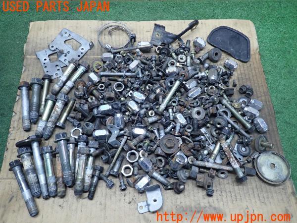 3UPJ=11070720]ランクルプラド(LJ78W)前期 ネジ・ナット・ステー類 セット ジャンク_m0