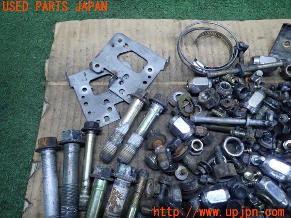 3UPJ=11070720]ランクルプラド(LJ78W)前期 ネジ・ナット・ステー類 セット ジャンク_m1