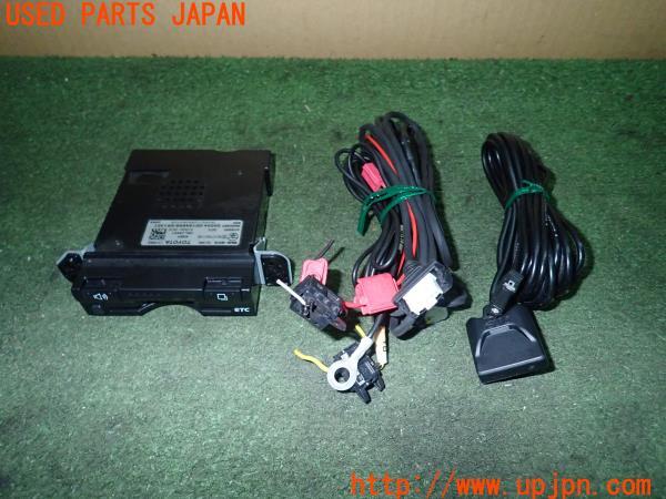 3UPJ=11190503]ヴェルファイアハイブリッド(ATH20W)純正ビルトイン ETC車載器 08686-00310 中古_m0