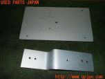3UPJ=11190604]ヴェルファイアハイブリッド(ATH20W)社外 フリップダウンモニター ステー ブラケット 中古_s1