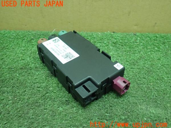 3UPJ=11220580]VW ゴルフ(AUDFG)純正 USBハブ 5G0.035.953.D 中古_m1