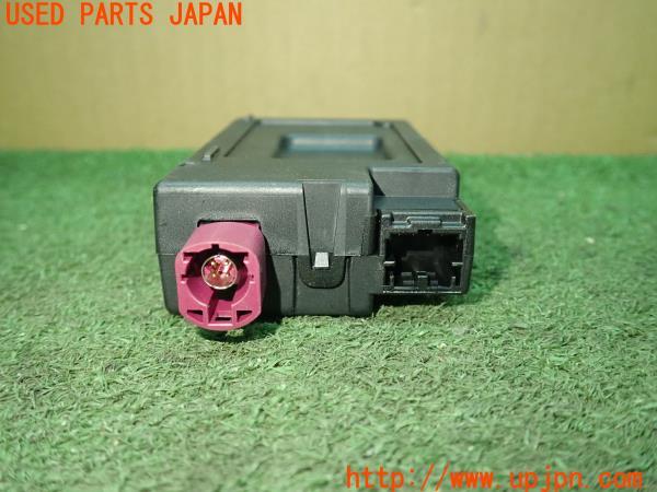 3UPJ=11220580]VW ゴルフ(AUDFG)純正 USBハブ 5G0.035.953.D 中古_m2