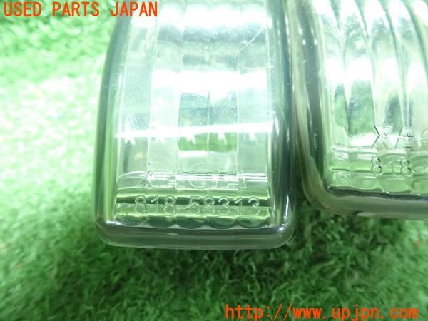 3UPJ=11270530]ランクル80系(FZJ80G)中期 XACTA ザクタ サイドマーカー スモーク 818-58313 ライト ランプ 2点 中古_m1