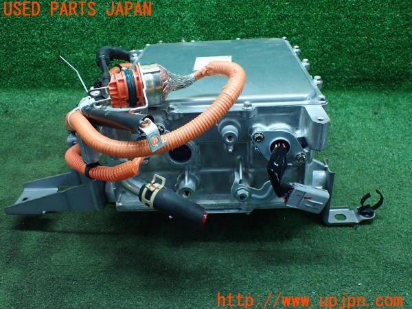 3UPJ=11330525]三菱アウトランダー 2代目(GG2W)後期 純正 DC/DCコンバーター W005T70271 中古_m1