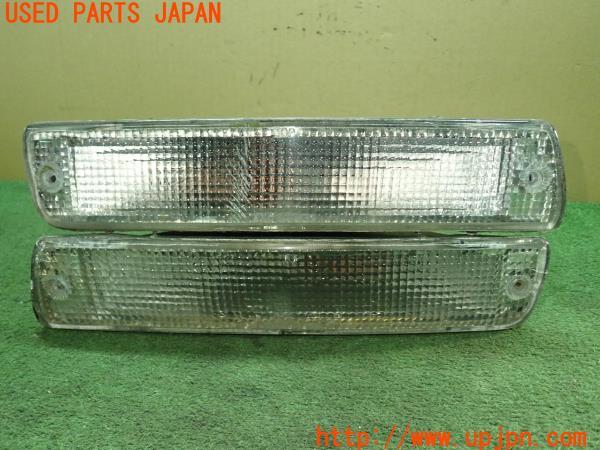 3UPJ=11360514]ランクル80系(FZJ80)中期 TYC フロントウインカー 12-1436 中古_m1