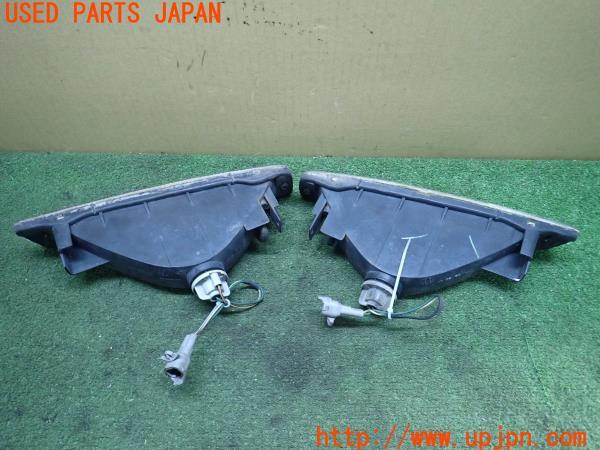 3UPJ=11360514]ランクル80系(FZJ80)中期 TYC フロントウインカー 12-1436 中古_m3