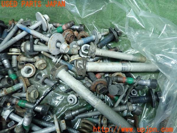 3UPJ=11510720]ジープグランドチェロキー(WK36A)JEEP Grand Cherokee 2012y ボルト ネジ ナット ステー類 セット ジャンク_m1