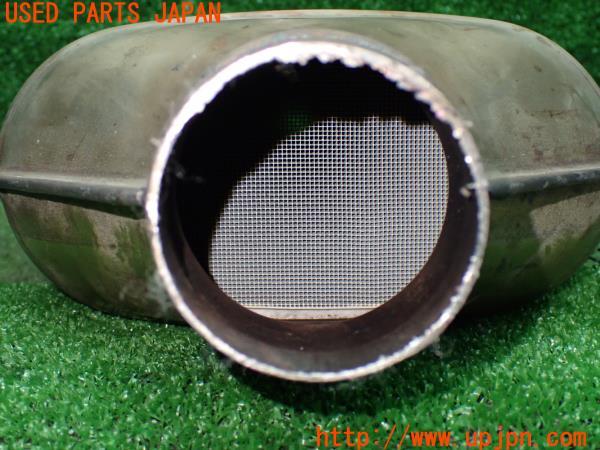 3UPJ=11570159]BMW X3(F25)2015y LCI 後期 純正 触媒 マニバーター マテリアル 全体重量約1.8kg 切断加工品 ジャンク_m3