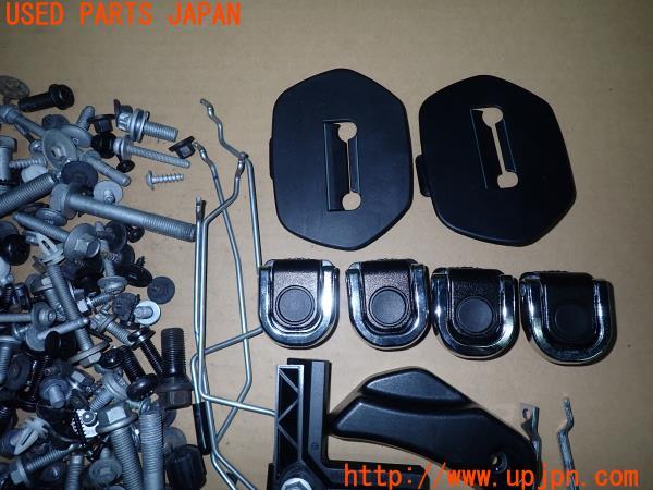 3UPJ=11570720]BMW X3(F25)2015y LCI 後期 ネジ・ナット・ステー類 セット ジャンク_m3