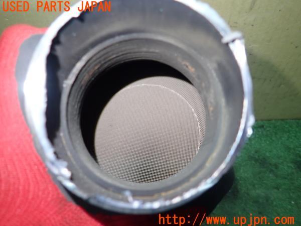 3UPJ=11700159]RAV4 ハイブリッド(AXAH52)純正 触媒 マニバーター マテリアル 約2.0Kg 切断加工品 ジャンク_m2