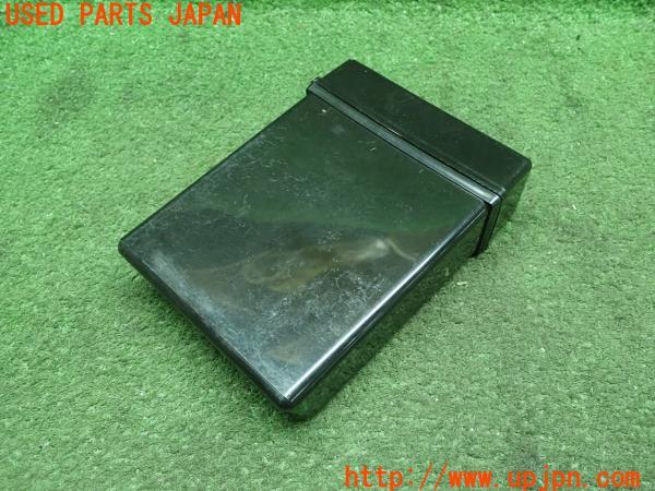 3UPJ=11760652]Porsche ポルシェ911(996)カレラ4クーペ 前期 純正 セームケース メンテナンス プラケース 小物 中古_m1