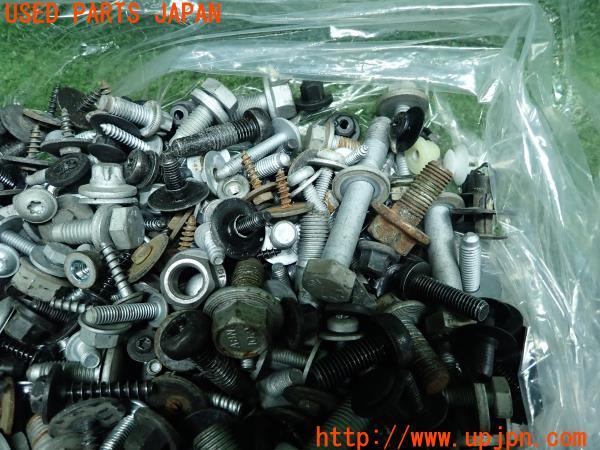3UPJ=11800720]BMW X3(F25)2013y ボルト ネジ ナット ステー類 セット ジャンク _m2