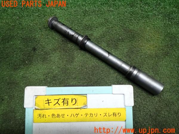 3UPJ=11810705]BMW・G 310R(G31AA)純正 フロント アクスルシャフト カラー付 中古		_m0