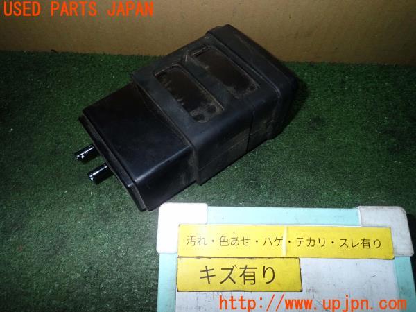 3UPJ=11820125]カワサキ・ニンジャ H2 SX SE(ZXT02A)純正 チャコールキャニスター 16164-0012 中古_m0