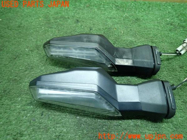 カワサキ・ニンジャ H2 SX SE(ZXT02A)純正 リアウインカー 中古