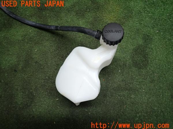 3UPJ=11830152]KTM・RC 390 (2023y) 純正 ラジエーターリザーブタンク ラジエタータンク 中古		_m2