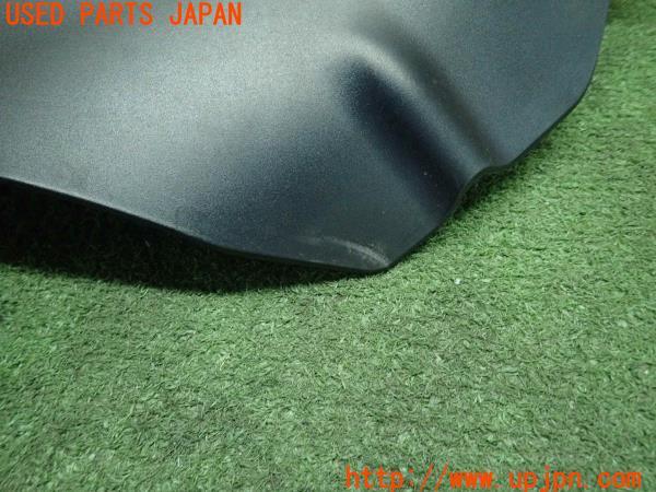 3UPJ=11840008]ドゥカティ・1199 パニガーレ S トリコローレ(ZDMH802JACB)純正 サイドカバー 右 829.1.A37.1A 中古_m2