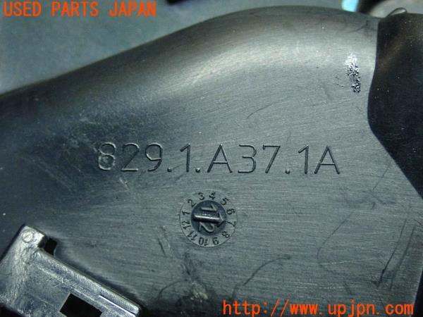 3UPJ=11840008]ドゥカティ・1199 パニガーレ S トリコローレ(ZDMH802JACB)純正 サイドカバー 右 829.1.A37.1A 中古_m3