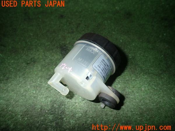 3UPJ=11840203]ドゥカティ・1199 パニガーレ S トリコローレ(ZDMH802JACB)純正 フロントブレーキタンク 中古_m1