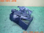 3UPJ=11840520]ドゥカティ・1199 パニガーレ S トリコローレ(ZDMH802JACB)純正 バッテリーボックス 829.1.A54.1B 中古_s3