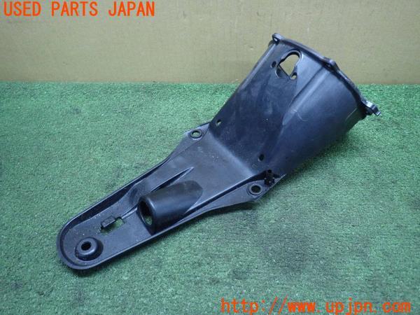 3UPJ=11840563]ドゥカティ・1199 パニガーレ S トリコローレ(ZDMH802JACB)純正 インナーカウルカバー 829.1.A35.2B 中古_m1