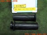 3UPJ=11850064]ヤマハ・トリシティ 300(SH15J)2022y 純正 ハンドルグリップ スロットルパイプ付 中古		_s0