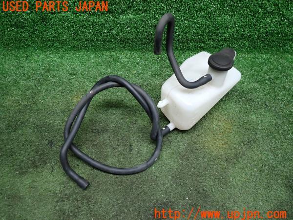 3UPJ=11850152]ヤマハ・トリシティ 300(SH15J)2022y 純正 ラジエータータンク リザーブタンク 中古		_m1