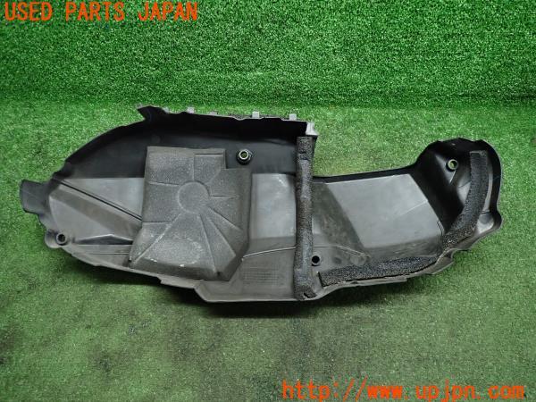 3UPJ=11850562]ヤマハ・トリシティ 300(SH15J)2022y 純正 クランクケースカバー 中古		_m2