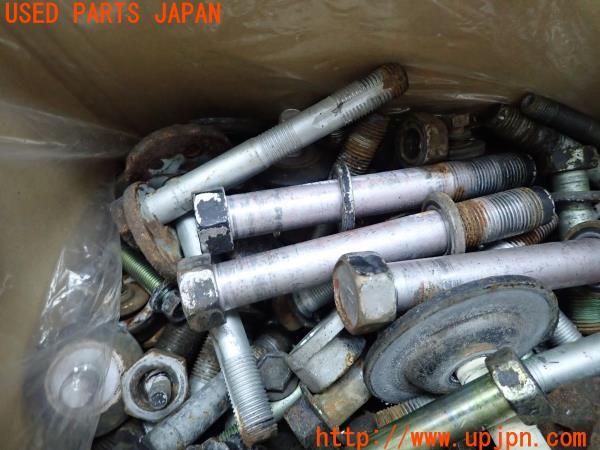 3UPJ=11860720]ランクル100系(UZJ100W)前期 ボルト ネジ ナット ステー類 セット ジャンク _m4