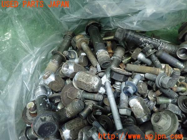 3UPJ=11890720]ランクルプラド(KZJ78W)後期 ボルト ネジ ナット ステー類 セット ジャンク _m4