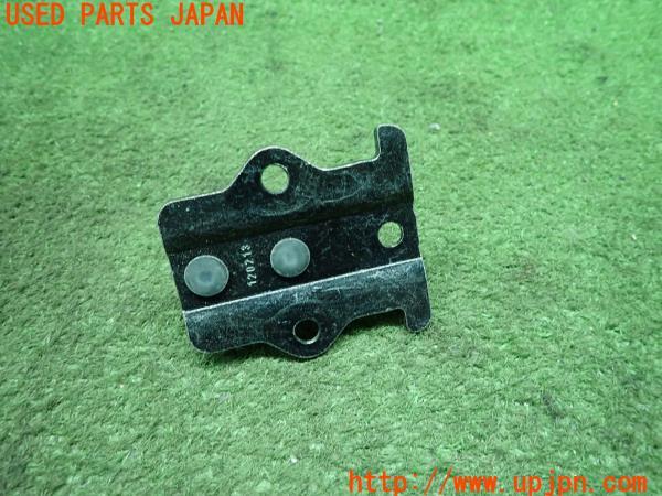 3UPJ=11910133]BMW M6 カブリオレ(F12)2012y brose トランクリッドストライカー 7199178 ロック ラッチ 金具 受け 中古_m1