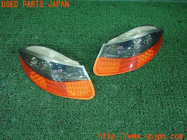 3UPJ=11980547]Porsche Boxster ポルシェ ボクスター986 1998y DEPO デポ テールランプ ライト LED 難有り 左右 中古_m0