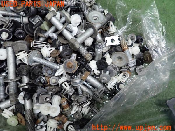3UPJ=12020720]BMW X3(F25)前期 2013y ボルト ネジ ナット ステー類 セット ジャンク _m3