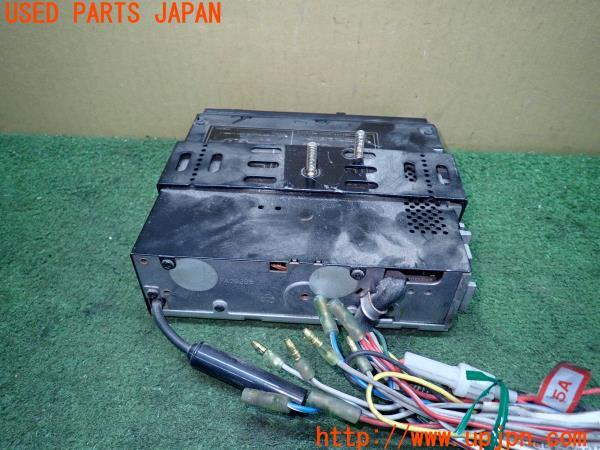 3UPJ=12130518]ジープラングラー(S8H(改))Panasonic パナソニック カセットプレイヤー CQ-B535DK 中古_m1