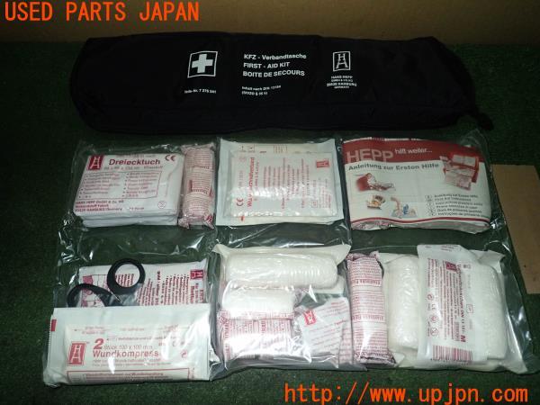 3UPJ=12140640]BMW アクティブハイブリッド5(FZ35 F10)前期 純正 ファーストエイドキット 7 276 541 中古_m0