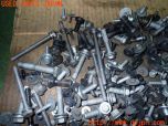 3UPJ=12140720]BMW アクティブハイブリッド5(FZ35 F10)前期 ネジ・ナット・ステー類 セット ジャンク_s1