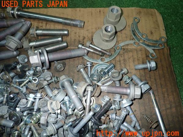 3UPJ=12230720]レクサス LS600h（UVF45)後期 ネジ・ナット・ステー類 セット ジャンク_m2