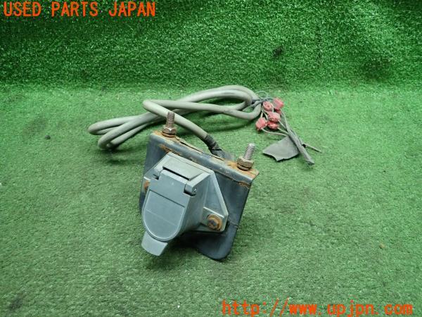 ランクル80系(FZJ80G)中期 ワゴン VXリミテッド 社外 ヒッチコンセント