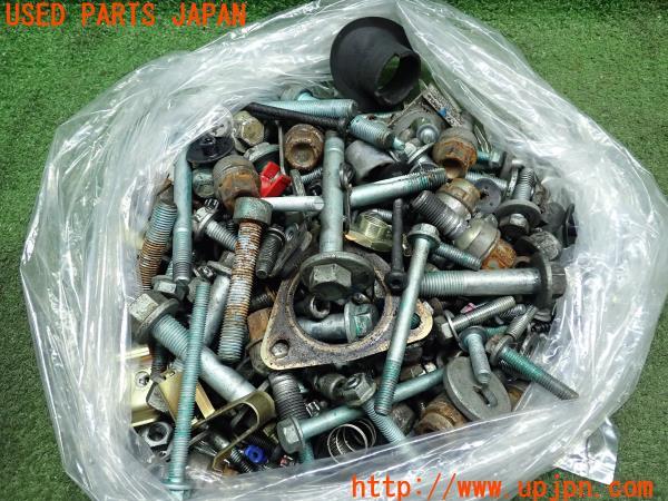 3UPJ=12260720]ポルシェ ボクスター986 1998y ボルト ネジ ナット ステー類 セット ジャンク_m0