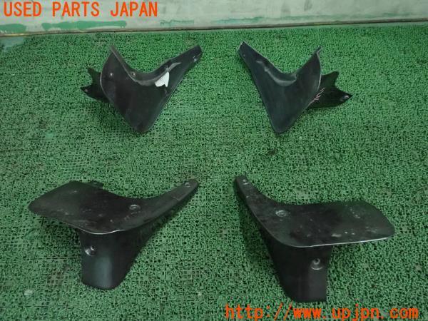 3UPJ=12360054]マツダ コスモ(JC型)前期 純正 マッドガード 泥除け 外装 エアロ 4点 中古_m1
