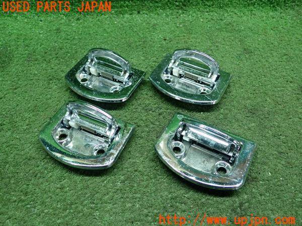 3UPJ=12430631]ポルシェ カイエン957(9PA- 並行)2008y ラゲッジフック トランク ラゲージ カーゴ 金具 4点 中古_m1