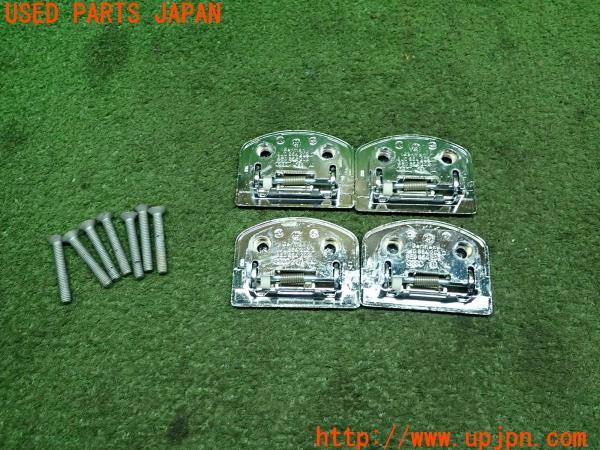 3UPJ=12430631]ポルシェ カイエン957(9PA- 並行)2008y ラゲッジフック トランク ラゲージ カーゴ 金具 4点 中古_m2
