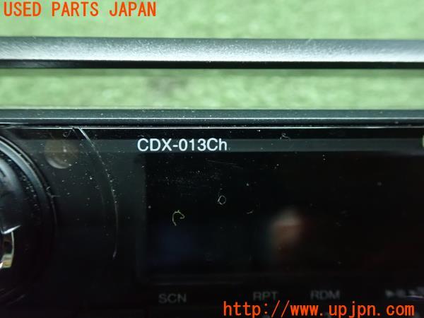 3UPJ=12510518]azur アズール CDプレーヤー CDX-013ch 車載用1DIN CD/USB/SDメインユニット 難有 中古_m4