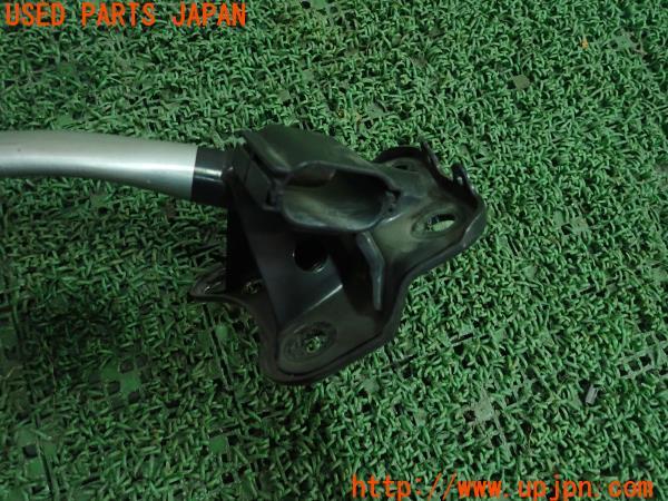 3UPJ=12570705]フェアレディZ(Z33)バージョンＴ 前期 社外 フロントタワーバー 調整式 補強 剛性 中古_m2