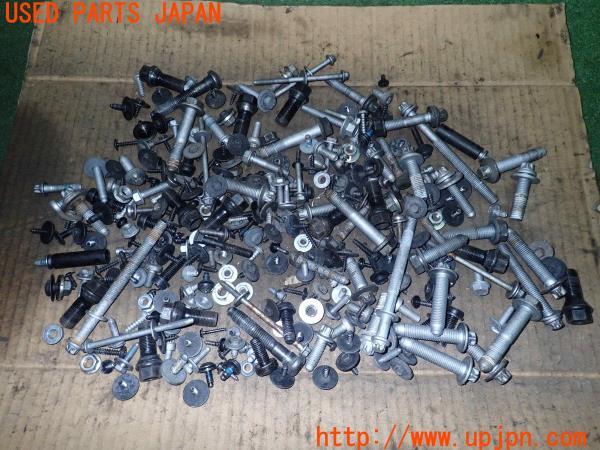 3UPJ=12650720]BMW ミニ(MINI)クーパー(XM15 F56)ネジ・ナット・ステー類 セット ジャンク_m0
