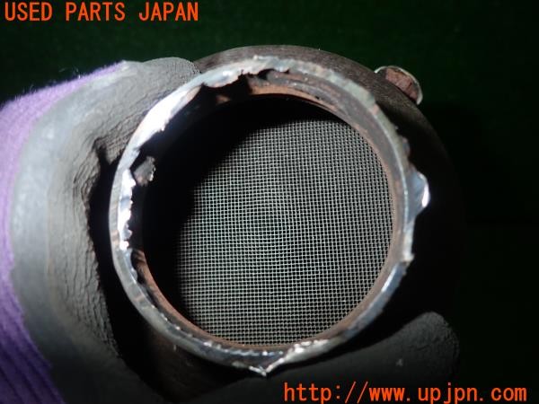 3UPJ=12720159]CX-8（KG5P）純正 触媒 マニバーター マテリアル 約2.6Kg 切断加工品 ジャンク_m3