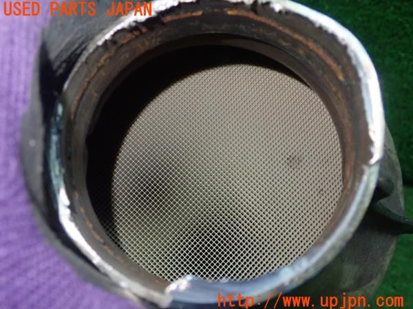 3UPJ=12740159]BMWミニ(MINI)クーパーD(F55)純正 触媒 マニバーター マテリアル 約1.3Kg 切断加工品 ジャンク_m2